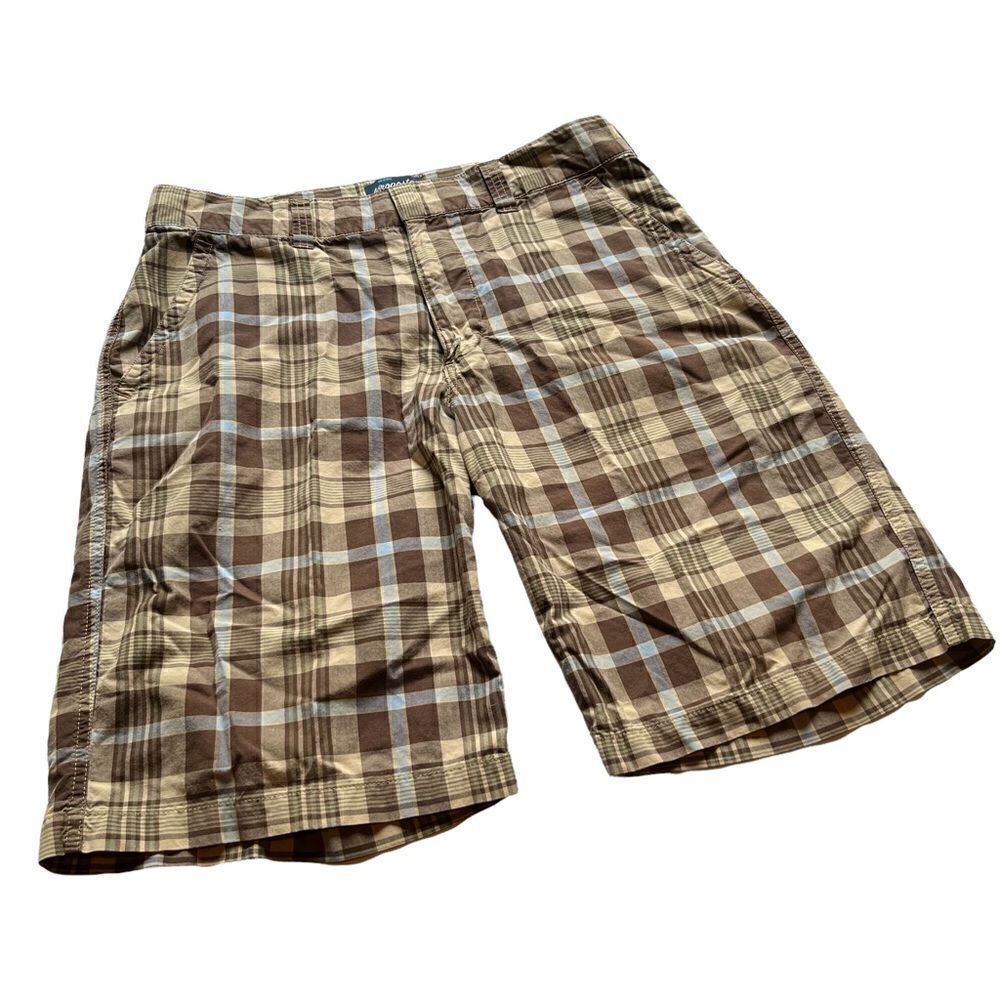 Aeropostale plaid shorts 34 tan, light blue stripe 4 pockets, belt loops cotton